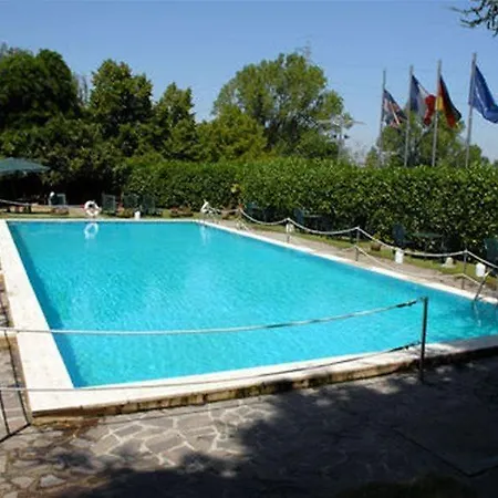 Belstay Milano 4*